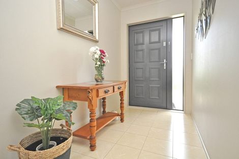 Photo of property in 60a Harrisville Road, Tuakau, 2121