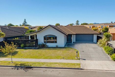 Photo of property in 18 Best Place, Stoke, Nelson, 7011