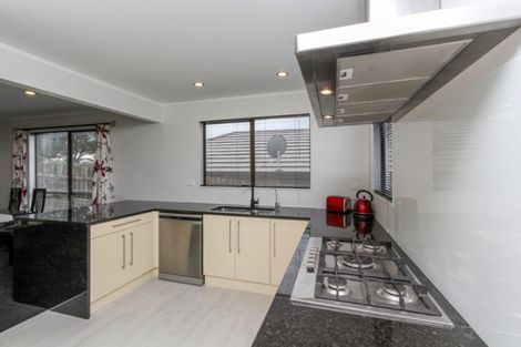 Photo of property in 10 Antonia Place, Bell Block, New Plymouth, 4312