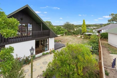 Photo of property in 7 Bankview Place, Amberley, 7410