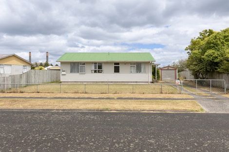 Photo of property in 23 Brownlie Crescent, Huntly, 3700
