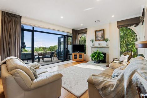 Photo of property in 36 Beauvoir Avenue, Matakatia, Whangaparaoa, 0930