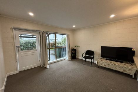 Photo of property in 1/35 Trentham Road, Papakura, 2110