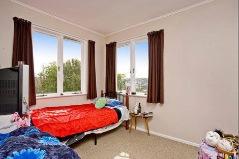 Photo of property in 17c Arran Road, Browns Bay, Auckland, 0630