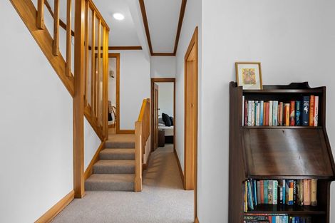 Photo of property in 4 Hackthorne Road, Cashmere, Christchurch, 8022