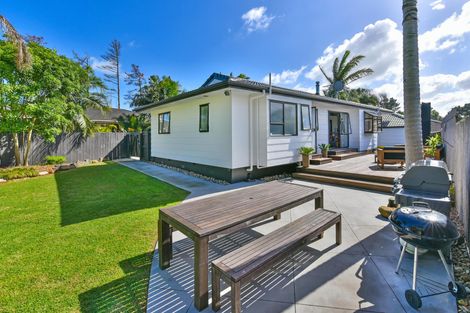 Photo of property in 44 Pinehurst Place, Wattle Downs, Auckland, 2103