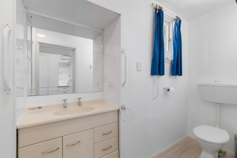 Photo of property in 37 Mcbride Street, Frankton, Queenstown, 9300