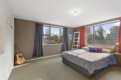 Photo of property in 113 Grimseys Road, Redwood, Christchurch, 8051