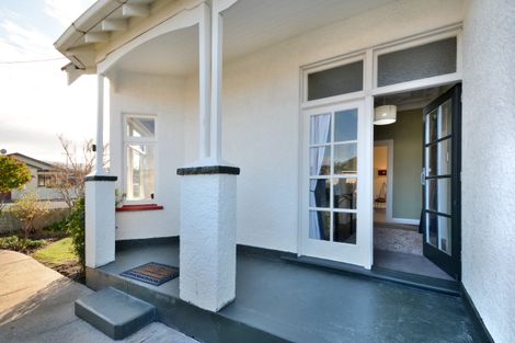Photo of property in 25 Hargest Crescent, Saint Kilda, Dunedin, 9012