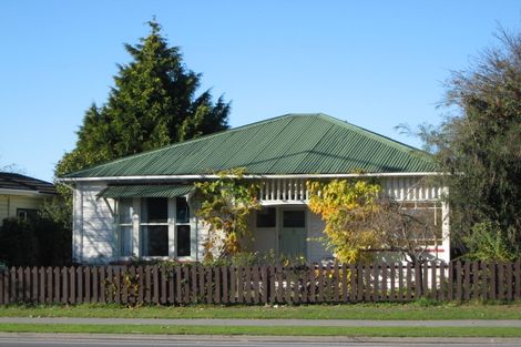 Photo of property in 736 Main North Road, Belfast, Christchurch, 8051