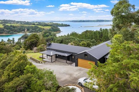Photo of property in 414 Leigh Road, Whangateau, 0985
