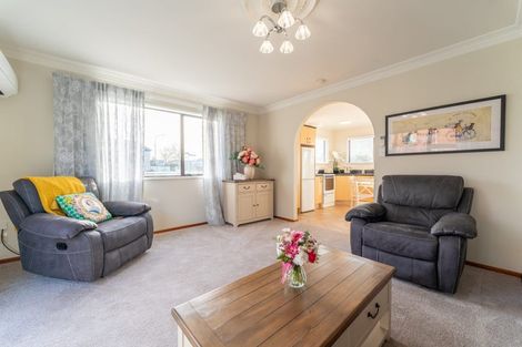 Photo of property in 1/52 Avenue Road, West End, Timaru, 7910