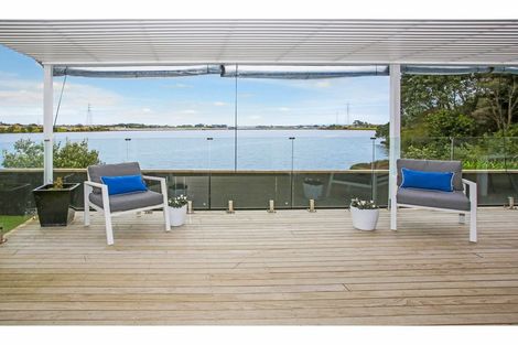 Photo of property in 62a Youngs Road, Papakura, 2110