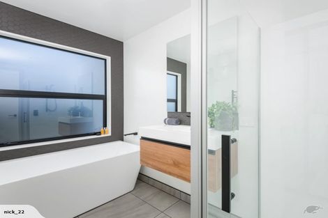 Photo of property in 10 Romanee Lane, Wigram, Christchurch, 8025