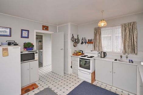 Photo of property in 44 Rowses Road, Aranui, Christchurch, 8061