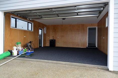 Photo of property in 85 Kilmarnock Street, Wallacetown, 9816