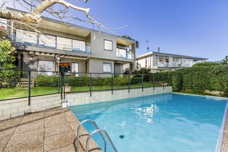 Photo of property in 47 Sylvan Park Avenue, Milford, Auckland, 0620
