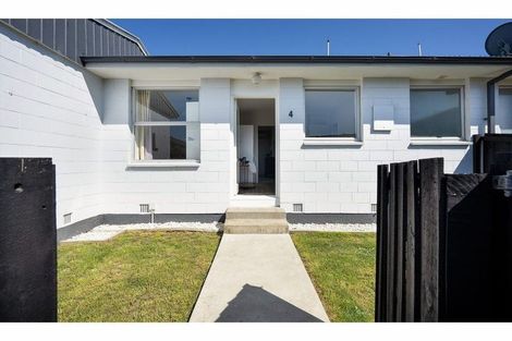 Photo of property in 4/108 Edward Avenue, Edgeware, Christchurch, 8013