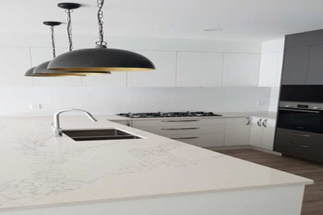 Photo of property in 168 Arran Point Parade, Orewa, 0931