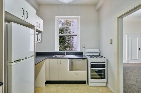 Photo of property in Blythswood Flats, 7/3 Aro Street, Aro Valley, Wellington, 6021