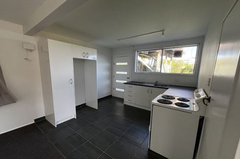 Photo of property in 109 Dowse Drive, Maungaraki, Lower Hutt, 5010