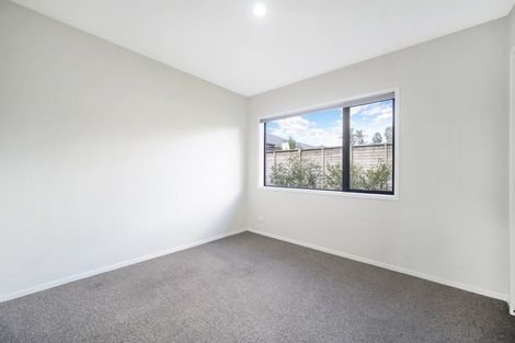 Photo of property in 3 Mill Grove, Riverhead, 0820