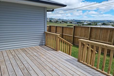 Photo of property in 14a Atuaroa Avenue, Te Puke, 3119