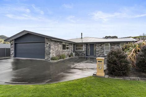 Photo of property in 46 Heathfield Drive, Mosgiel, 9024