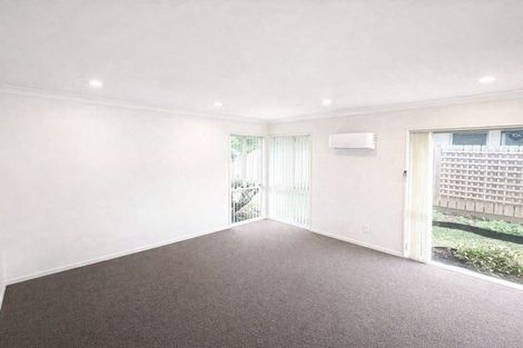 Photo of property in 52 Nicholas Road, Somerville, Auckland, 2014