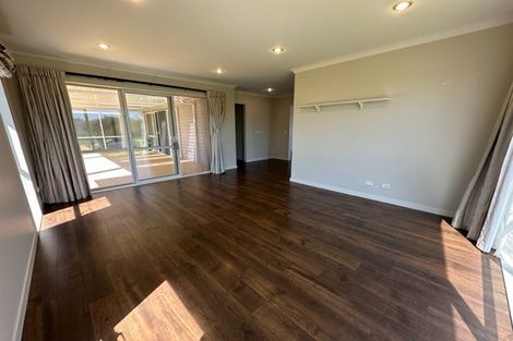 Photo of property in 59 Ridgedale Road, Silverdale, 0932