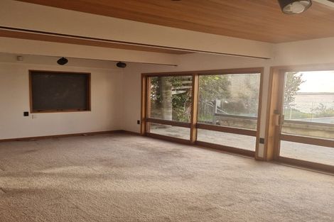 Photo of property in 102 Beachville Road, Redcliffs, Christchurch, 8081