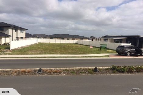 Photo of property in 41 Stace Hopper Drive, One Tree Point, 0118