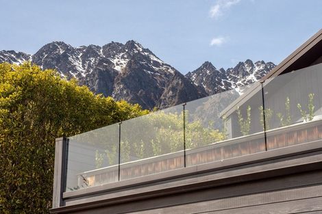 Photo of property in 11 Mckellar Drive, Jacks Point, Queenstown, 9371