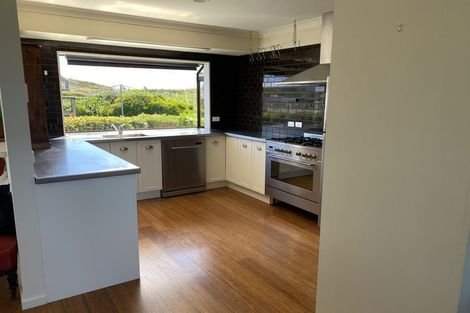 Photo of property in 82 Southernthread Road, Brooklyn, Wellington, 6021