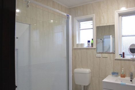 Photo of property in 110 Astley Avenue, New Lynn, Auckland, 0600