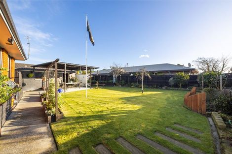 Photo of property in 14 Blakeley Place, Kaiapoi, 7630