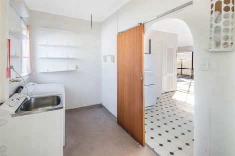 Photo of property in 46 Ellesmere Avenue, Miramar, Wellington, 6022