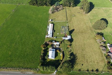 Photo of property in 73 Papatotara Road, Tuatapere, 9620