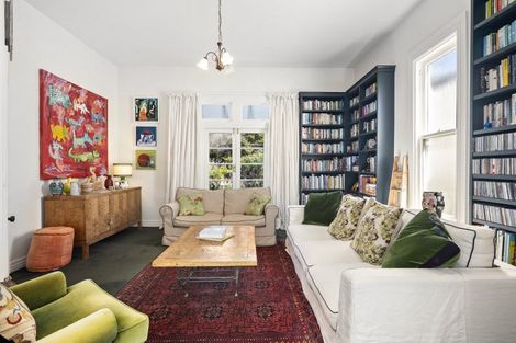 Photo of property in 82 Hobson Street, Thorndon, Wellington, 6011