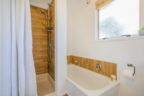 Photo of property in 22 Catherine Crescent, Whitianga, 3510