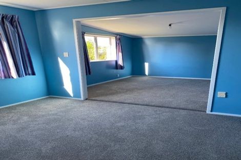 Photo of property in 18 Simcox Street, Otaki Beach, Otaki, 5512