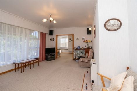 Photo of property in 1 Acacia Crescent, Glenview, Hamilton, 3206