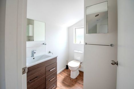 Photo of property in 4/372 Whangaparaoa Road, Stanmore Bay, Whangaparaoa, 0932