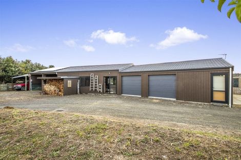 Photo of property in 24b Bethells Road, Waitakere, Auckland, 0816