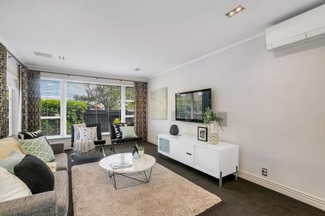 Photo of property in 29 Fir Street, Waterview, Auckland, 1026