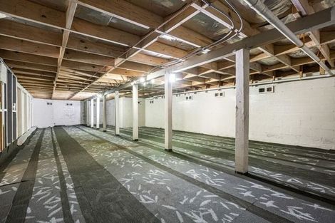 Photo of property in 24 Langana Avenue, Browns Bay, Auckland, 0630