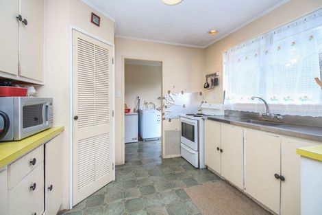 Photo of property in 5 Albemarle Place, Massey, Auckland, 0614