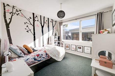 Photo of property in 7 Brenda Place, Halswell, Christchurch, 8025