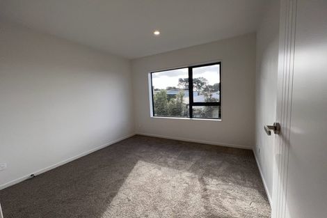 Photo of property in 6/26 Long Bay Drive, Torbay, Auckland, 0630