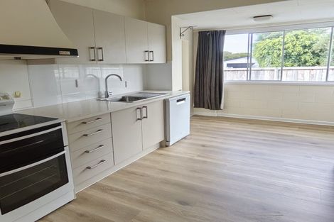 Photo of property in 29 Tamaki Bay Drive, Pakuranga, Auckland, 2010